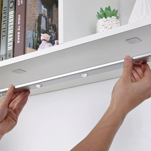 Réglette LED avec détecteur de mouvements - multi LED
