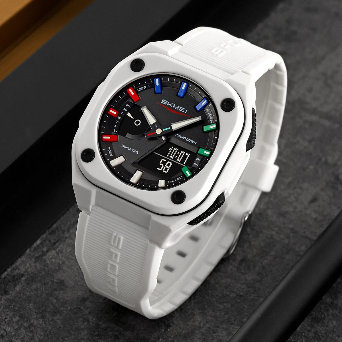 Montre sport multifonction étanche à quartz