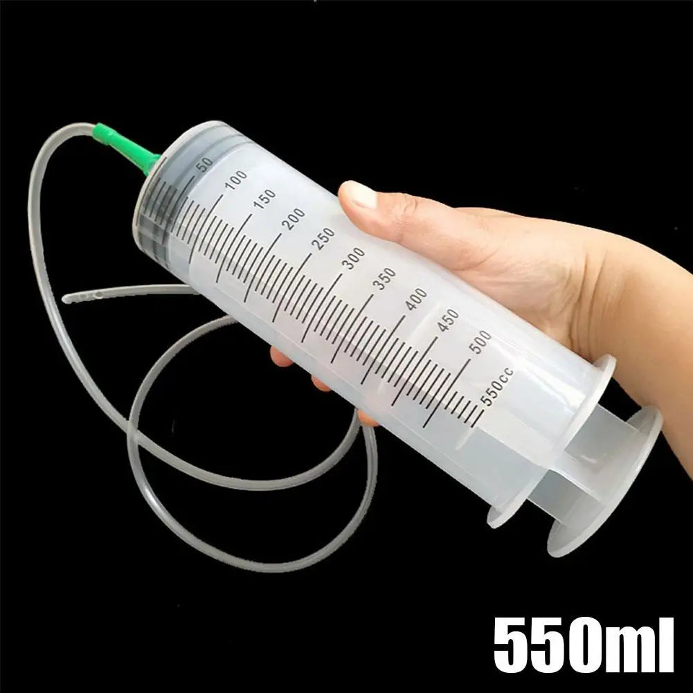 Grande Seringue à Huile Graduée avec Tuyau pour Mécanique